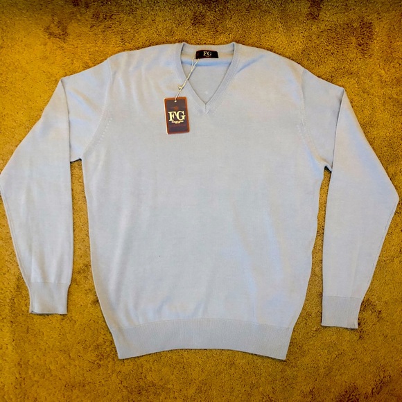 Fusaro Gold Cotton V-Neck Sweater - Picture 1 of 3